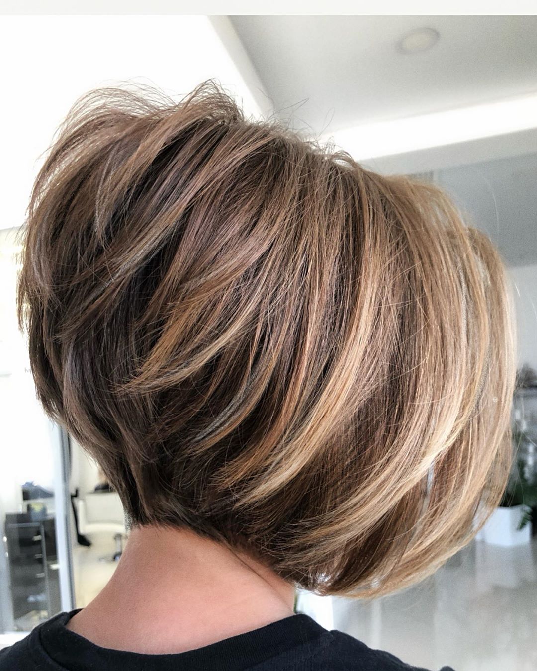 Stacked Inverted Bob With Volume Stacked Inverted Bob With Volume