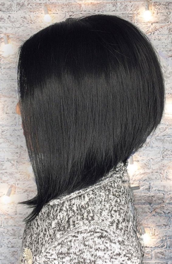 Honey Blonde Inverted Bob With Bangs Honey Blonde Inverted Bob With Bangs