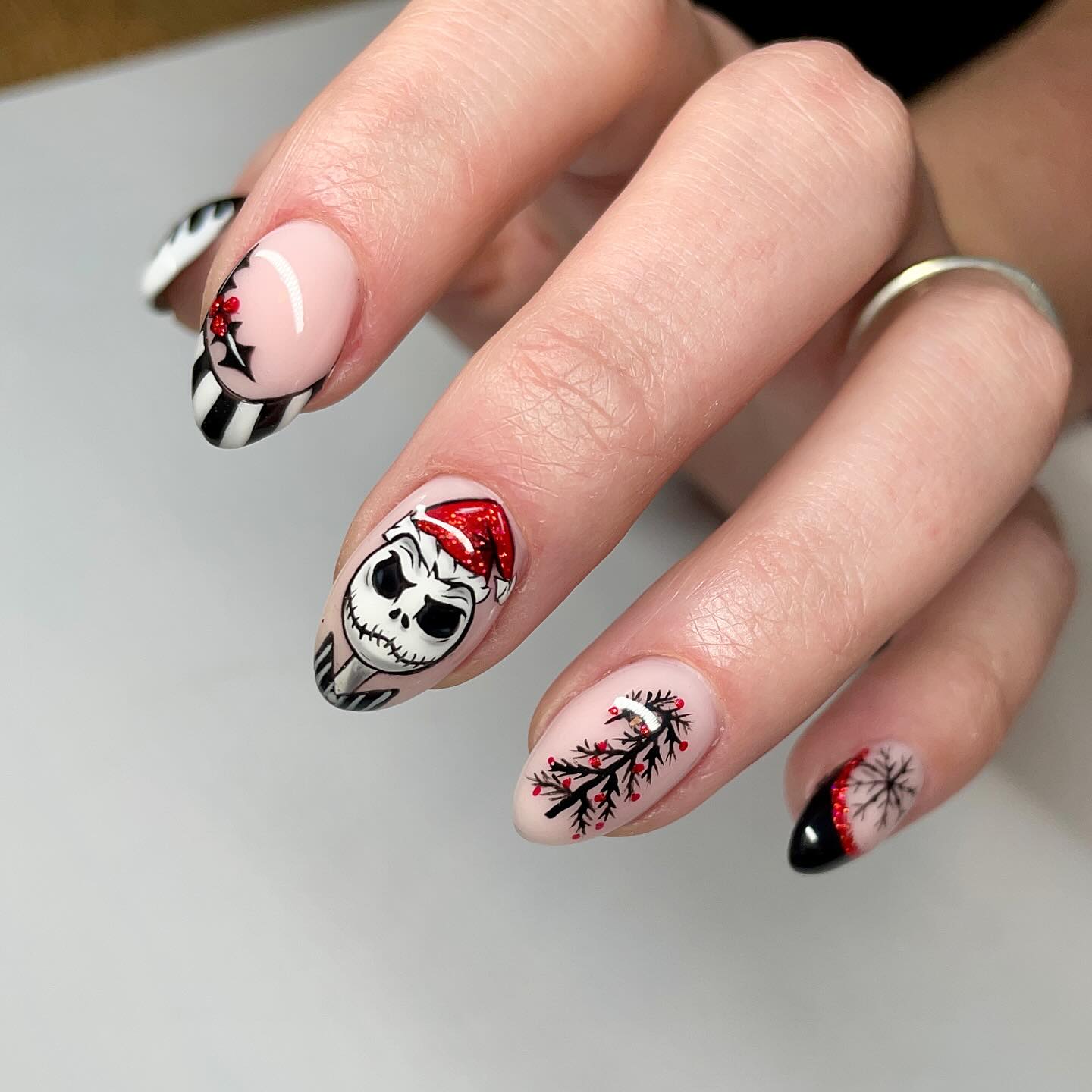 Jack Skellington Nightmare Christmas French Tips