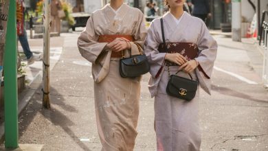 Women Kimonos City Street Japanese Fashion