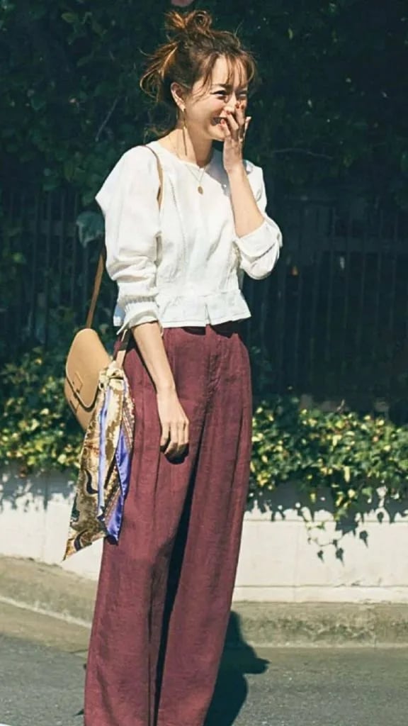 Puff-Sleeve Blouse With Wide-Leg Linen Trousers — Japan Outfits