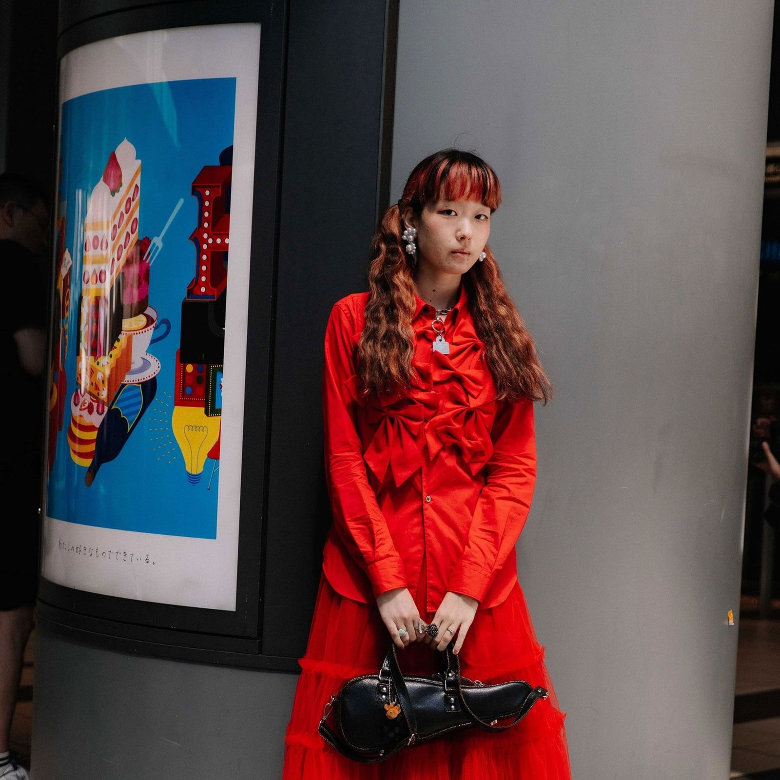 Red Bow Shirt With Ruffled Tulle Skirt — Japan Outfits