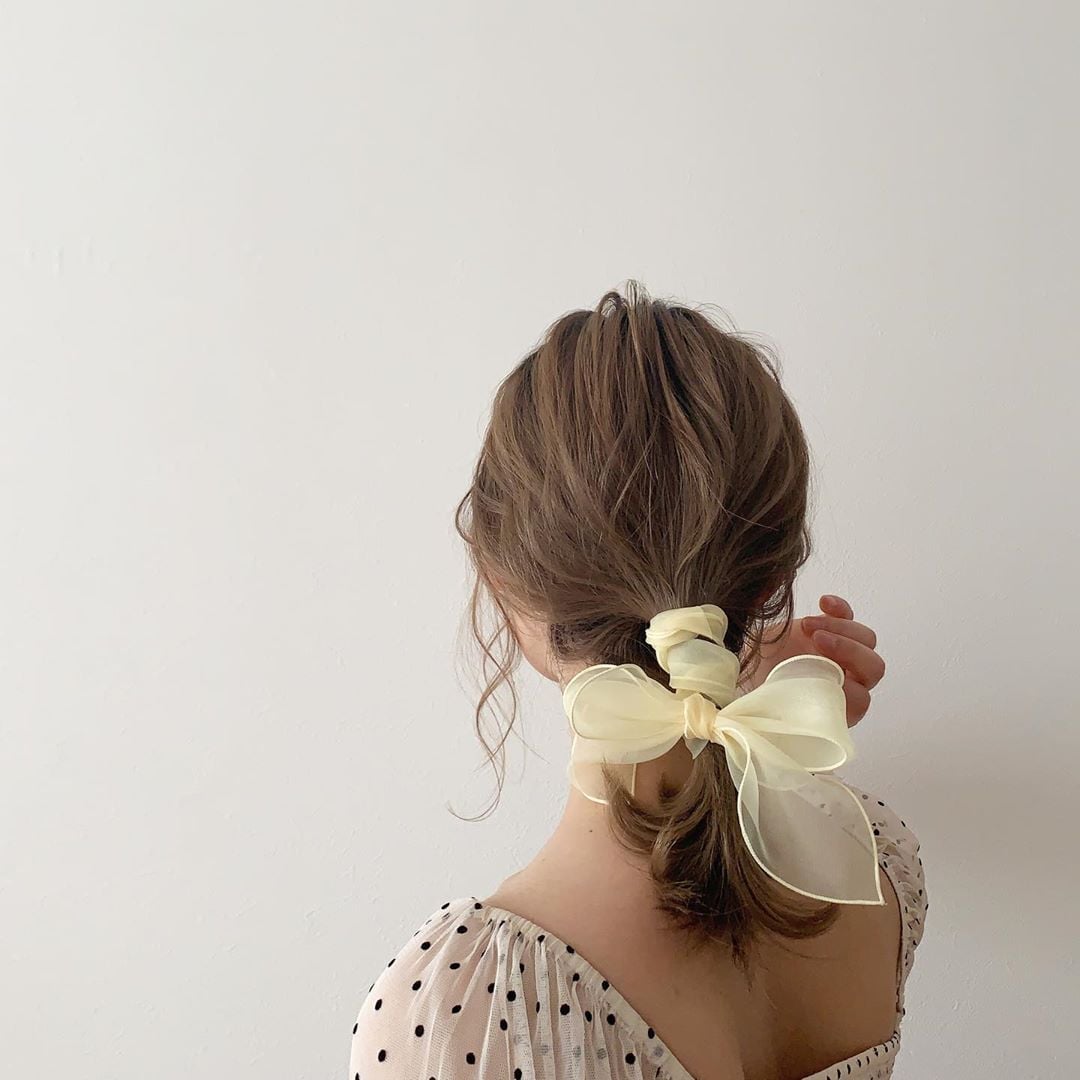 Wavy Brown Low Ponytail With Bow — Japanese Hair