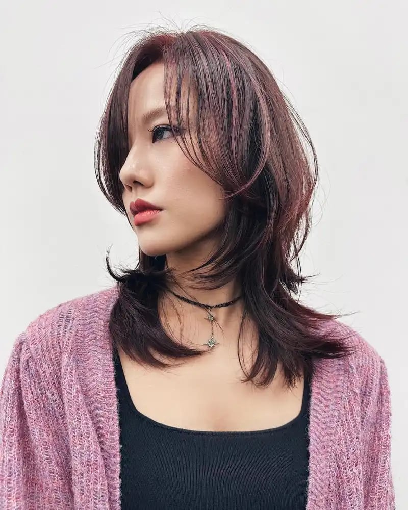 Collarbone Shag With Wispy Bangs, Wavy Collarbone Shag With Wispy Bangs, Wavy — Japanese Hairstyles