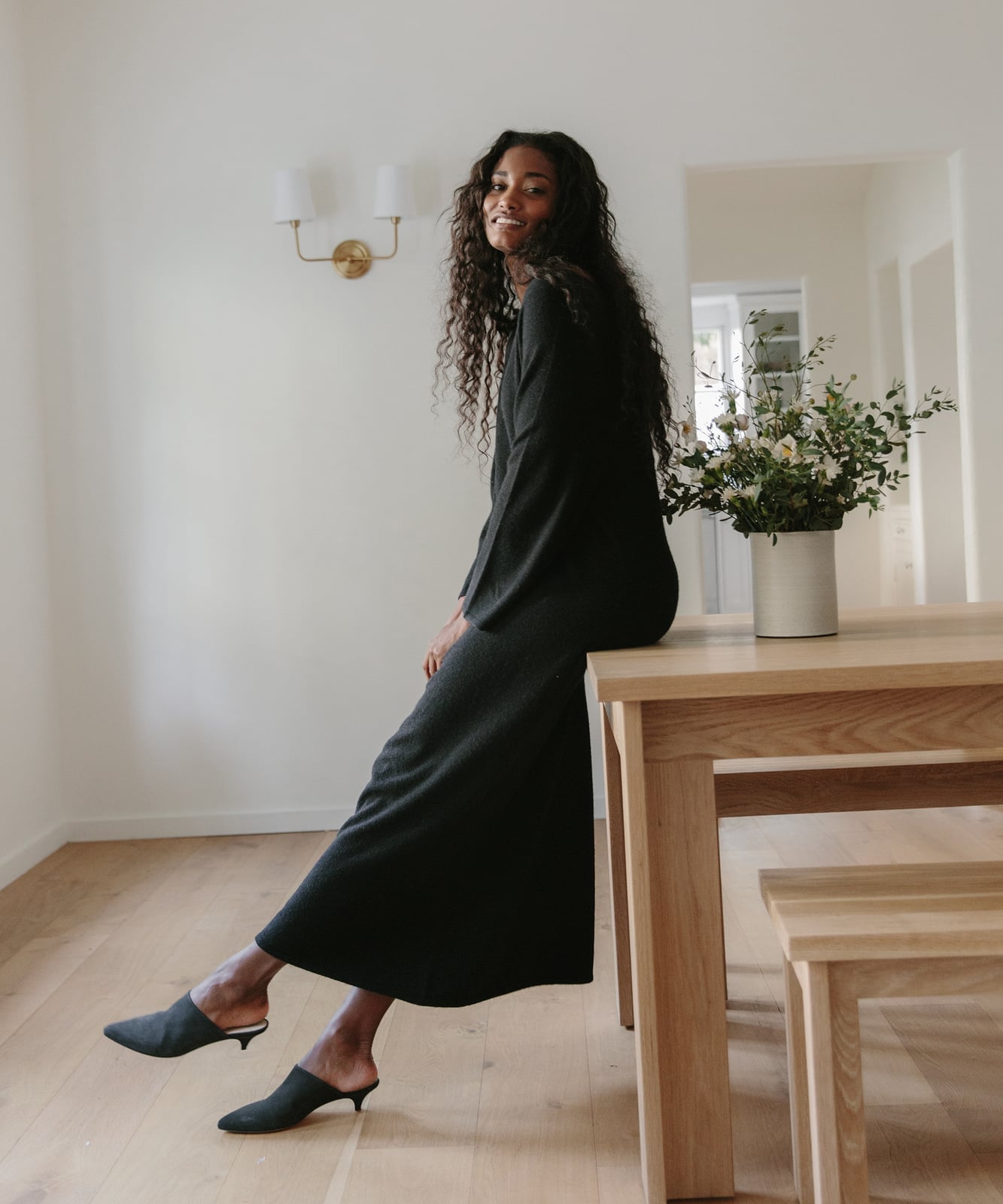 Black Kitten Heel Mules With Long Knit Dress Black Kitten Heel Mules With Long Knit Dress — Kitten Heels Outfits