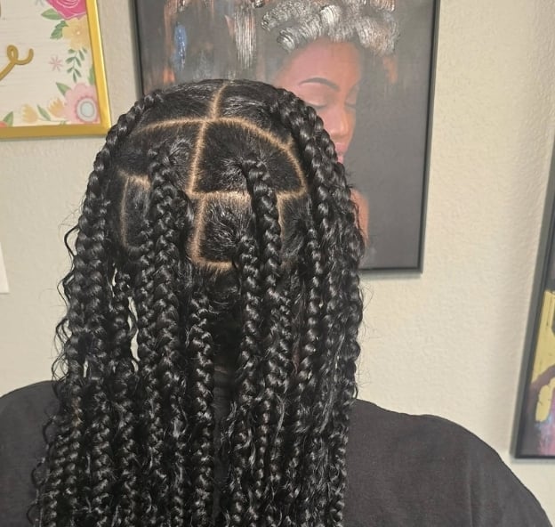 Thick Wavy Knotless Box Braids Back View, Black Thick Wavy Knotless Box Braids Back View, Black