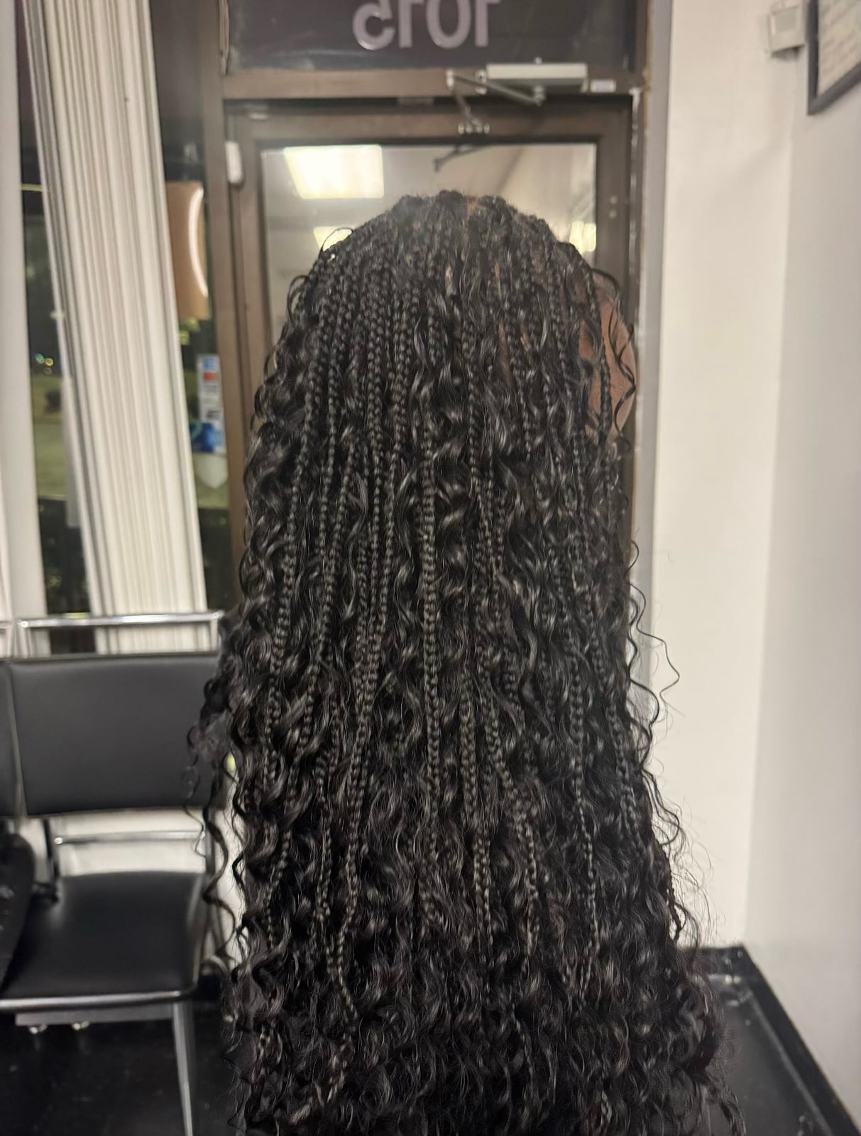 Mid-Back Box Braids With Mixed Texture — Knotless Braids