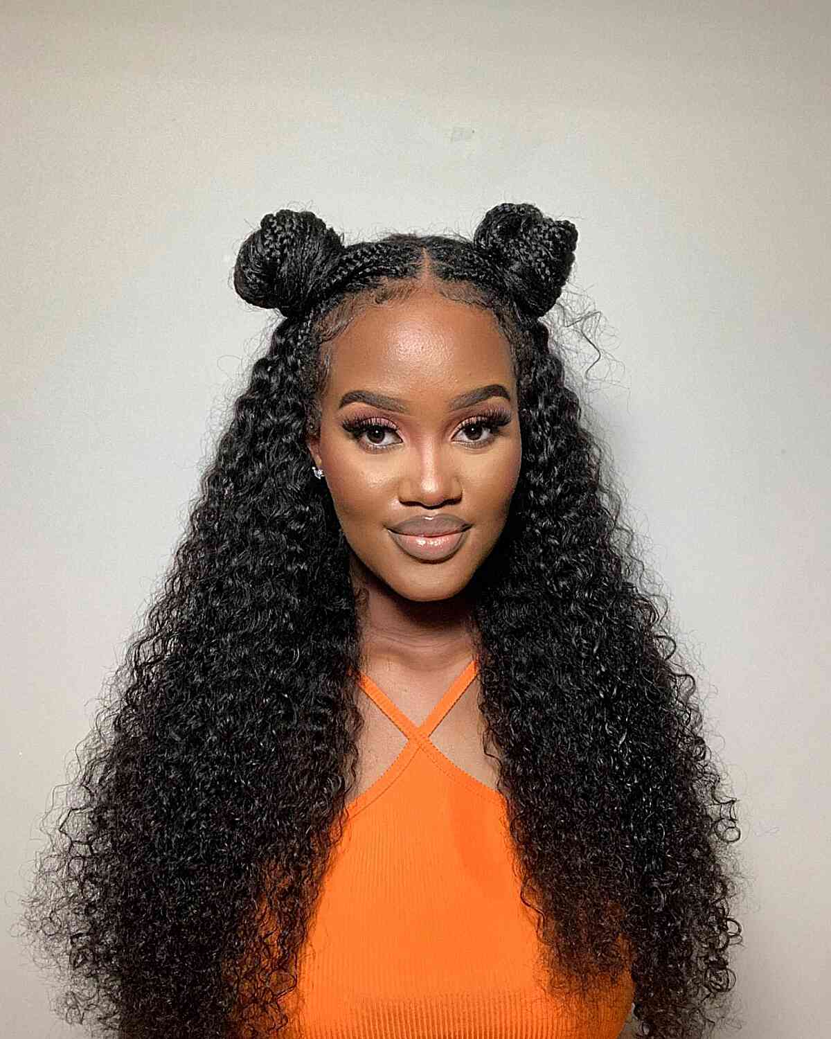 Mid-Back Knotless Box Braids With Defined Curly, Office-Safe Version Mid-Back Knotless Box Braids With Defined Curly, Office-Safe Version — Knotless Hairstyles