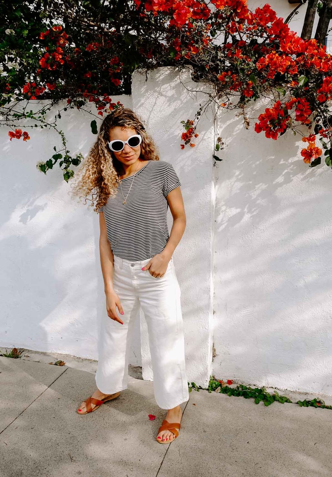 White Wide Leg Pants for Summer Ease White Wide Leg Pants for Summer Ease — La Outfits