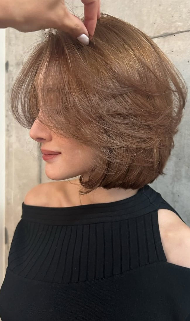 Chin Length Layered Bob With Caramel Brown — Layer Bob