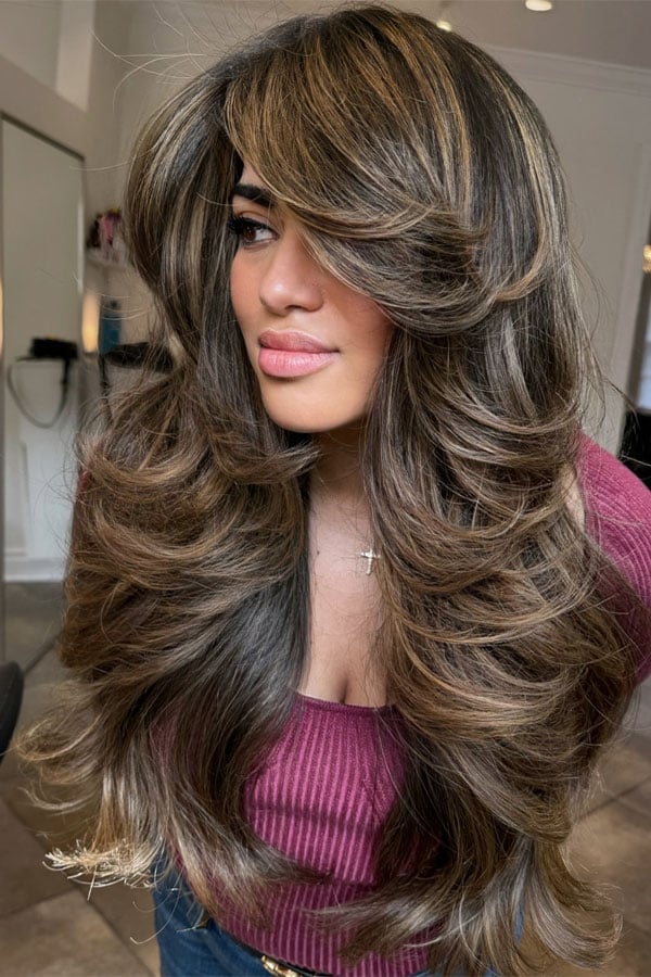Butterfly Layers With Medium Brown Base Butterfly Layers With Medium Brown Base — Layers Hairstyles