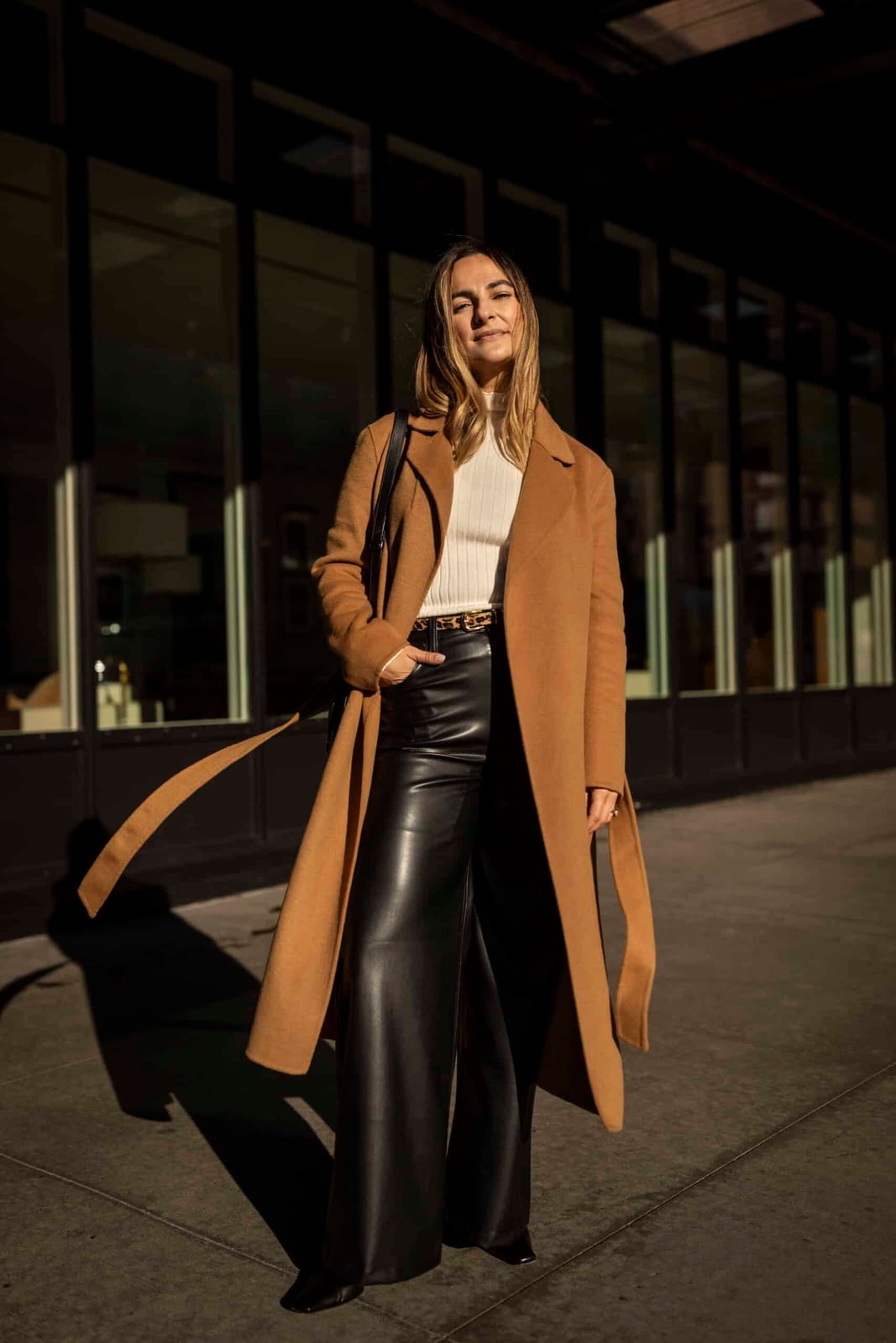 Wide-Leg Black Leather Pants With A Camel Coat Wide-Leg Black Leather Pants With A Camel Coat — Leather Outfits