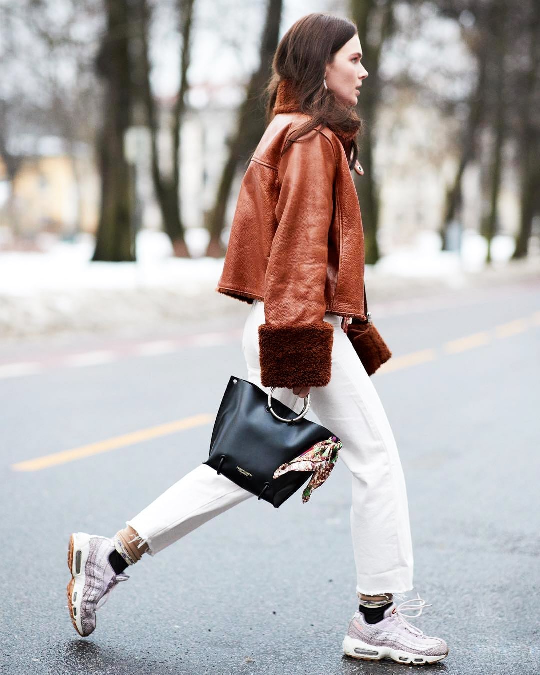 A Brown Shearling Lined Jacket With White Jeans A Brown Shearling Lined Jacket With White Jeans — Leather Outfits