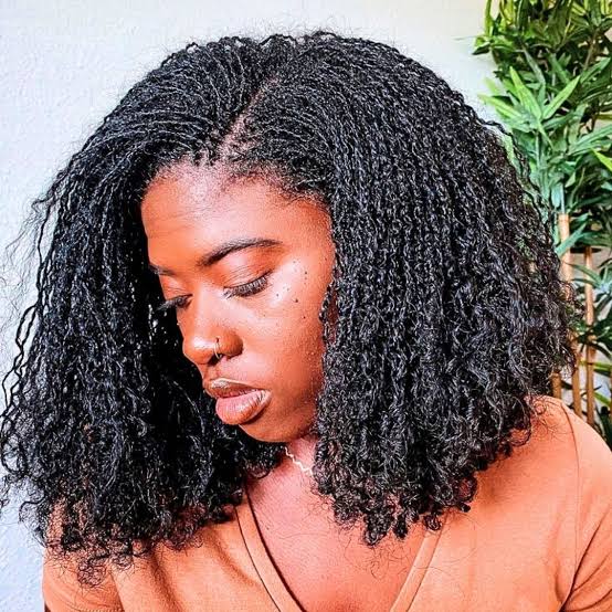 Shoulder Micro Locs — Length Locs