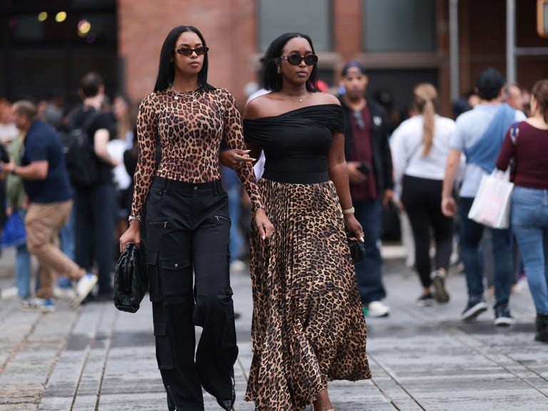 Leopard Top and Black Cargo Pants — Leopard Print Outfits