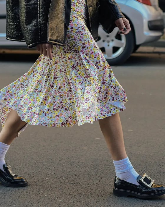 Patent Loafers With White Socks — Loafer Outfits