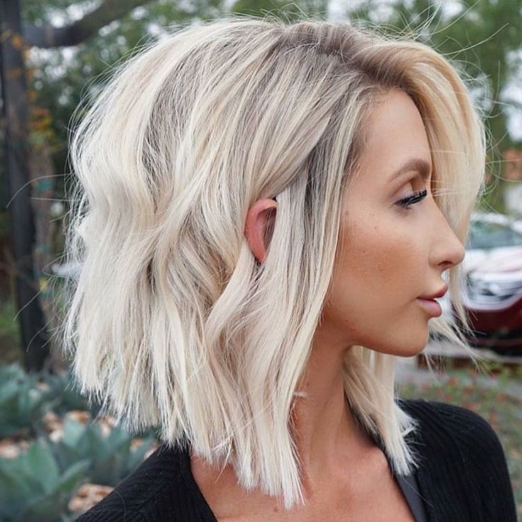 Chin Length Blunt Lob Ash Blonde — Lob Hair