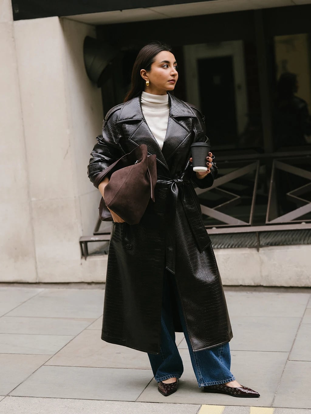 Faux Leather Trench Coat for Modern Street Style Faux Leather Trench Coat for Modern Street Style — London Outfits