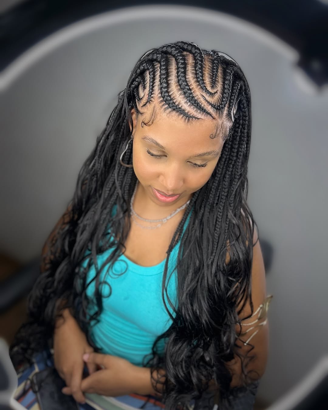 Blonde Box Braids With Dark Roots And Wavy Ends, Close-Up Take Blonde Box Braids With Dark Roots And Wavy Ends, Close-Up Take — Long Braids