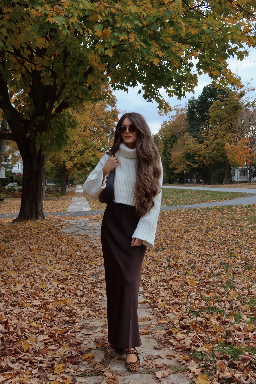 Brown Satin Maxi Skirt with a White Turtleneck Brown Satin Maxi Skirt with a White Turtleneck — Long Skirt Outfits