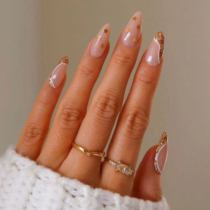 Medium Stiletto Nude Glitter French Nails — Looks Nail