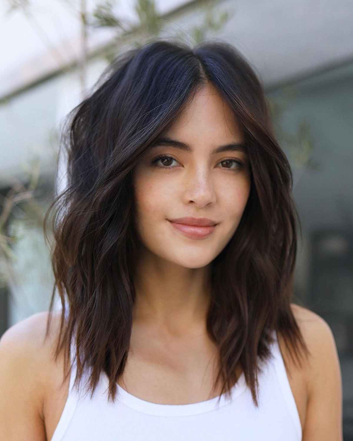 Dark Brown Collarbone Lob With Curtain Bangs — Low Maintenance Haircuts
