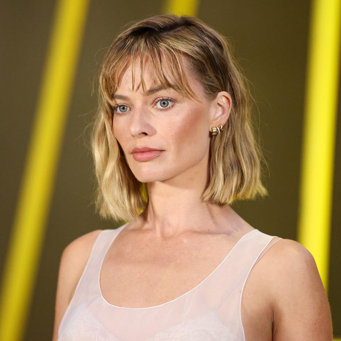 Chin Length Bob With Blunt Bangs — Low Maintenance Haircuts