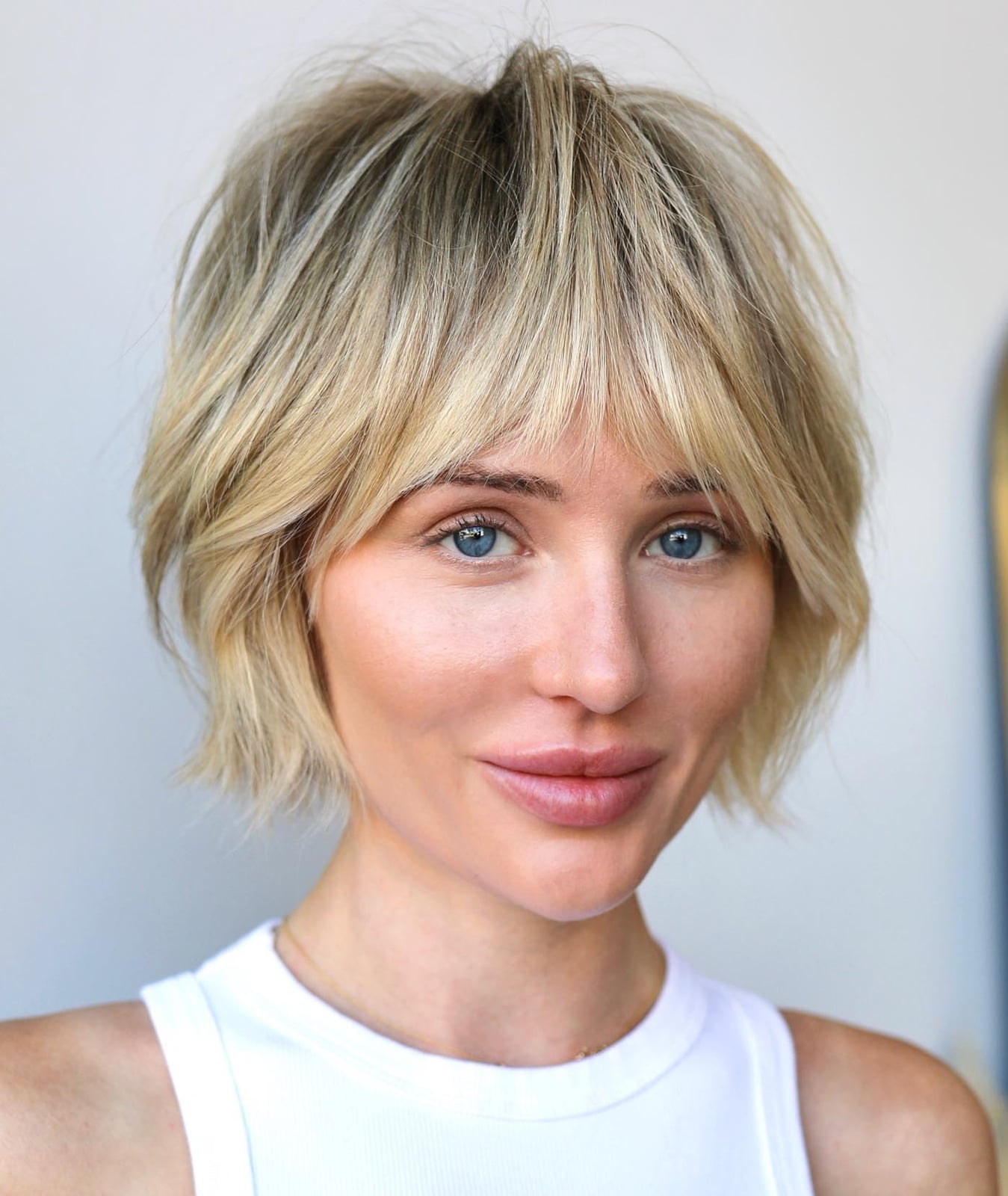 Chin Length Bob With Textured Blonde Highlights — Low Maintenance Haircuts