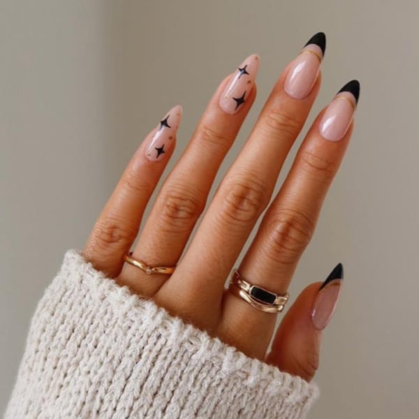 Long Almond Nude French Gold Star Nails Long Almond Nude French Gold Star Nails — Manicure Nails