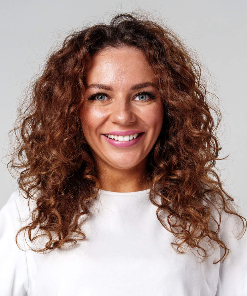 Collarbone Reddish Brown With Volume — Medium Curly Hair