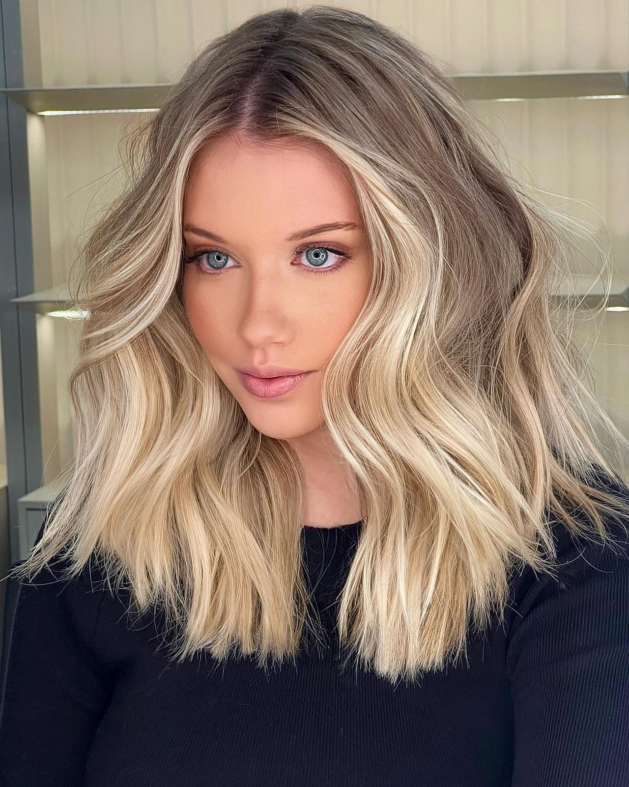 Collarbone Lob With Curtain Bangs Dark Blonde — Medium Hair