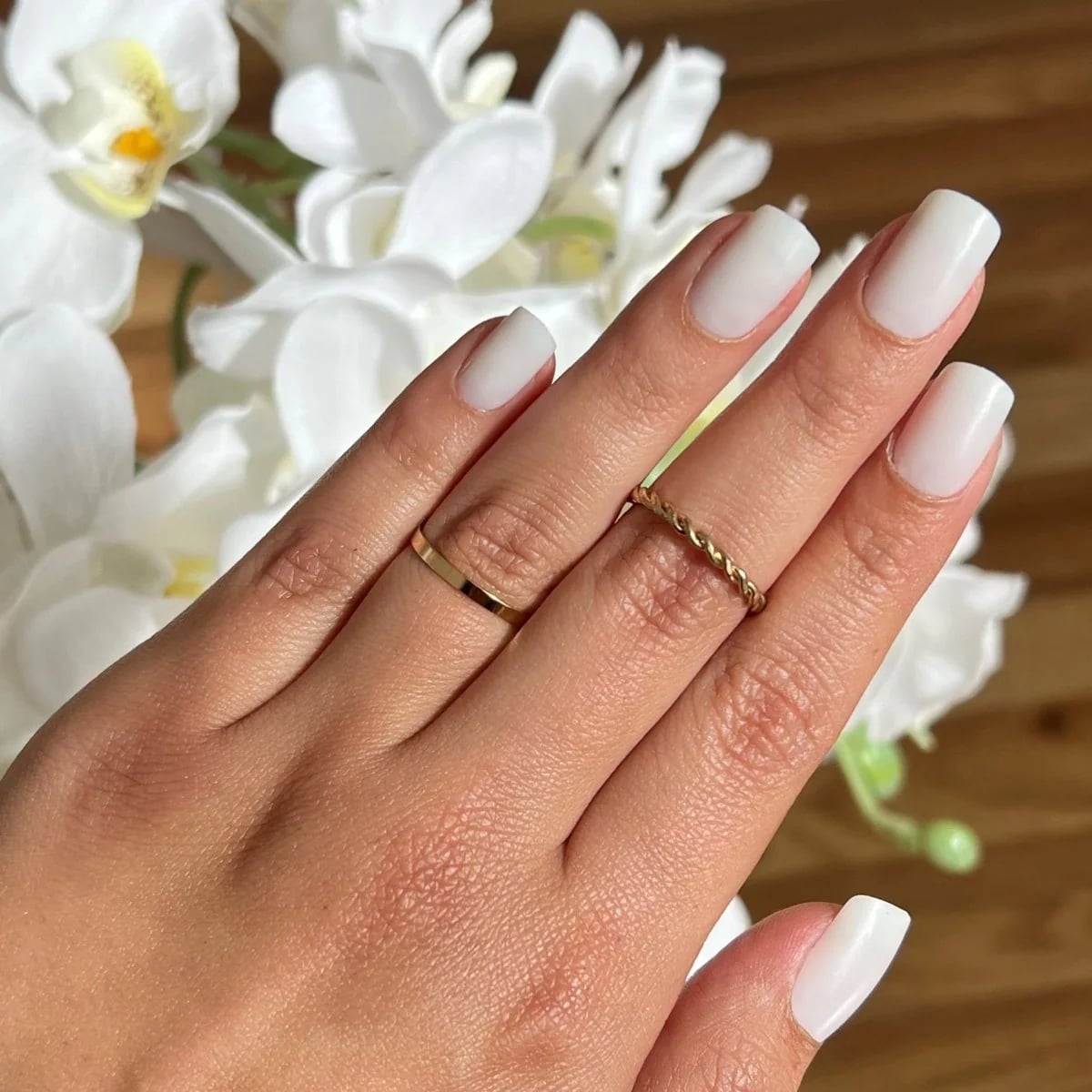Medium Almond Classic Milky White Nails Medium Almond Classic Milky White Nails