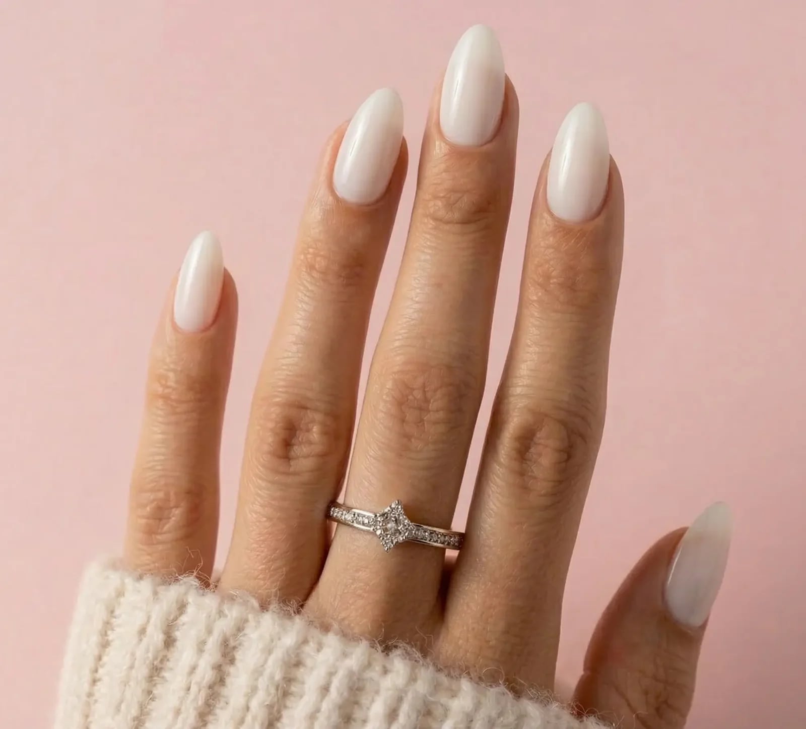Medium Almond Diamond Accent Nails, Glossy Medium Almond Diamond Accent Nails, Glossy — Milky White Nails