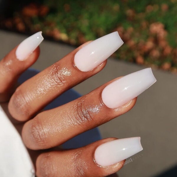 Short Square Opaque Milky White Nails With молочный белый Short Square Opaque Milky White Nails With молочный белый