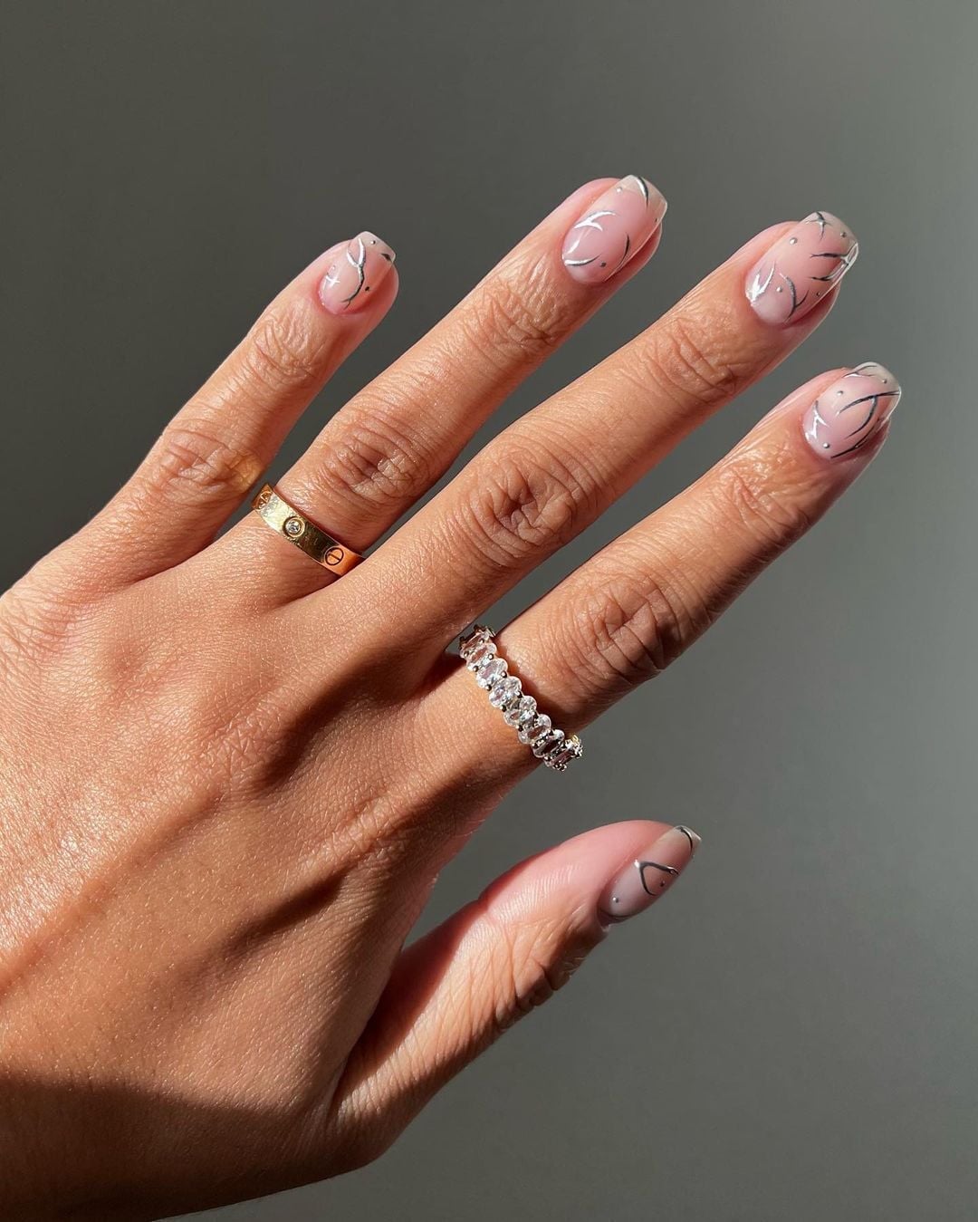 Clear Short Almond Nails With Silver Line Art — Minimalist Nails