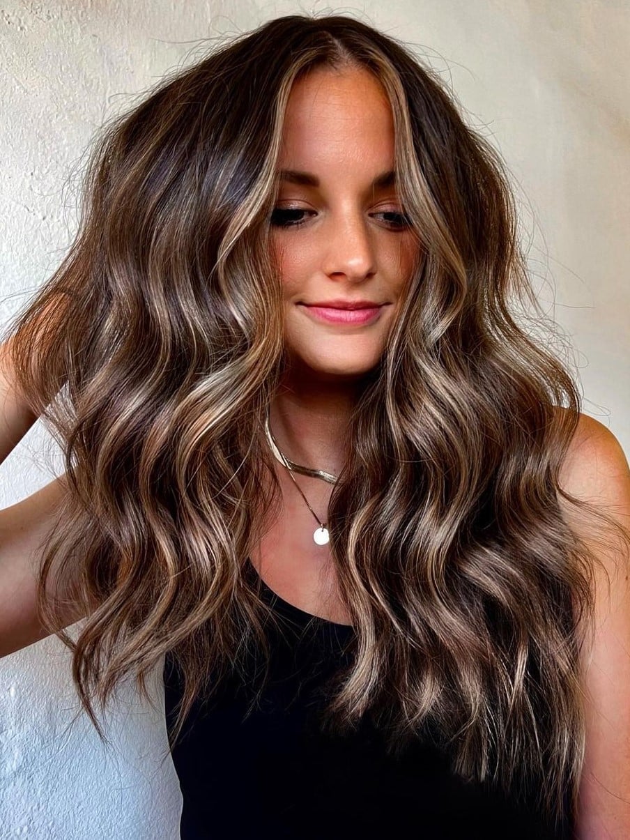 Mid-Back Dark Brown With Bold Blonde Money Piece