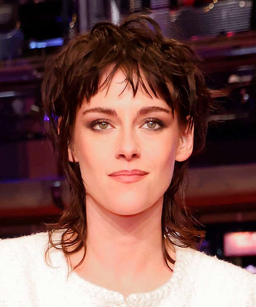 Dark Brown Collarbone Mullet With Tousled Layers — Mullet Hairstyles