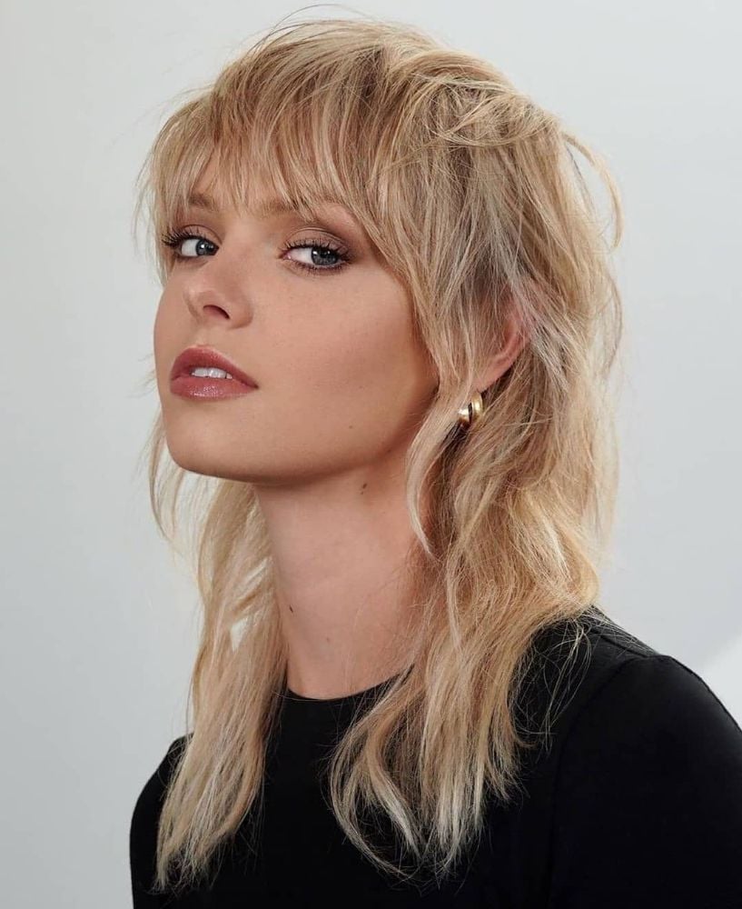 Modern Ash Blonde Mullet With Textured Blowout — Mullet Hairstyles