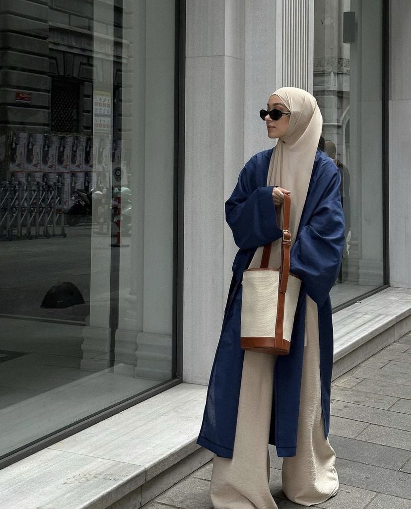 Navy Kimono Layered Over Beige Top and Wide-Leg Pants — Muslim Outfits