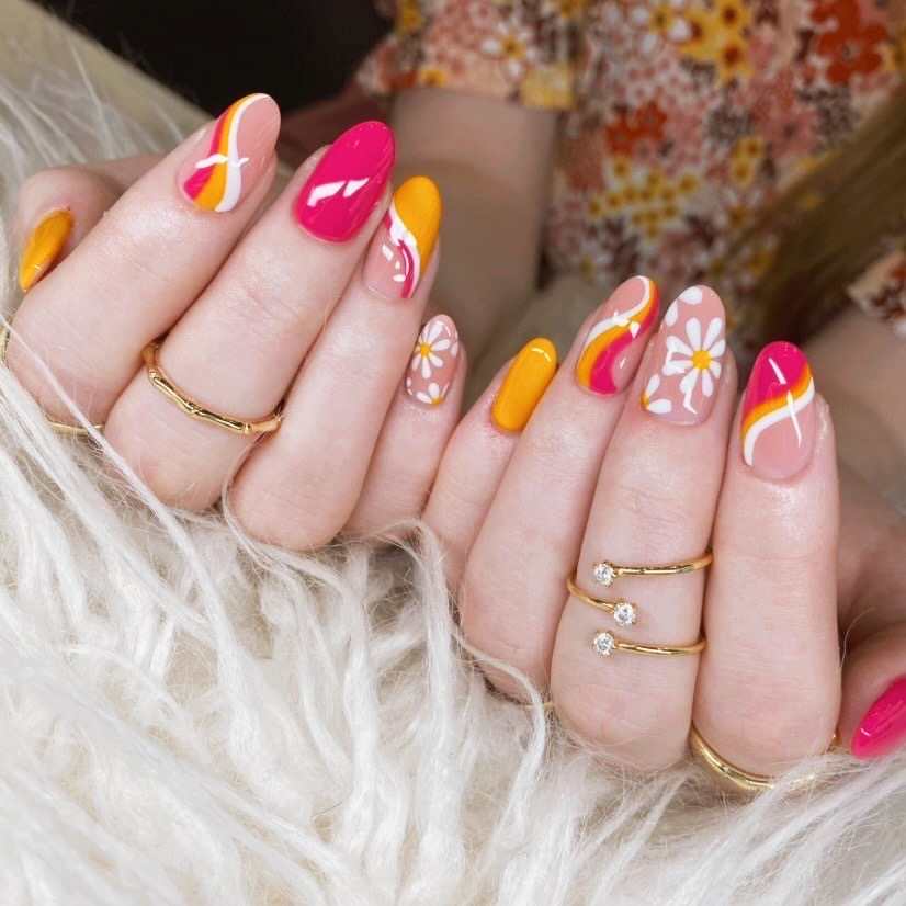 Medium Oval Abstract Pink Yellow White Lines Daisies Nails Medium Oval Abstract Pink Yellow White Lines Daisies Nails — Nail Art