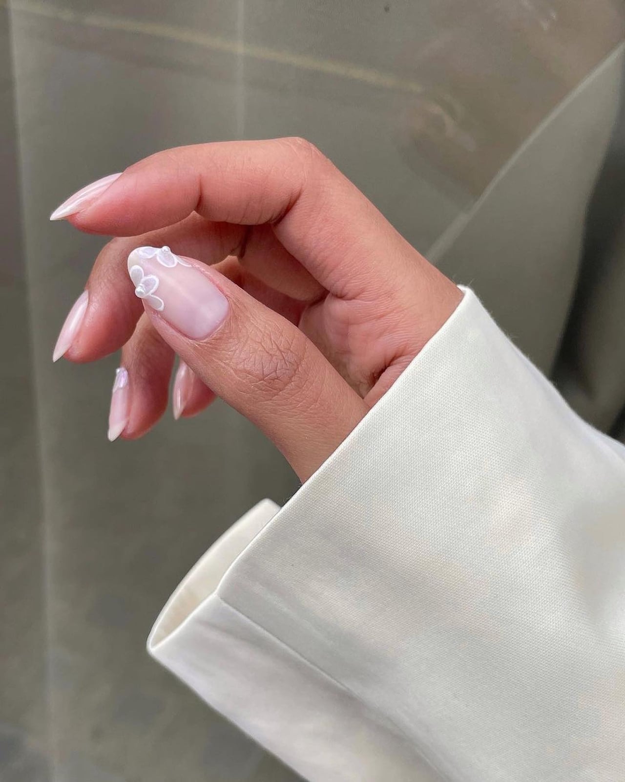 Medium Almond Sheer Pink 3D Floral Nails — Nails for Wedding