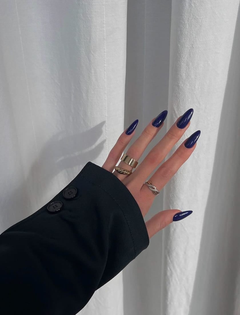 Long Stiletto Glossy Navy Blue — Navy Nails