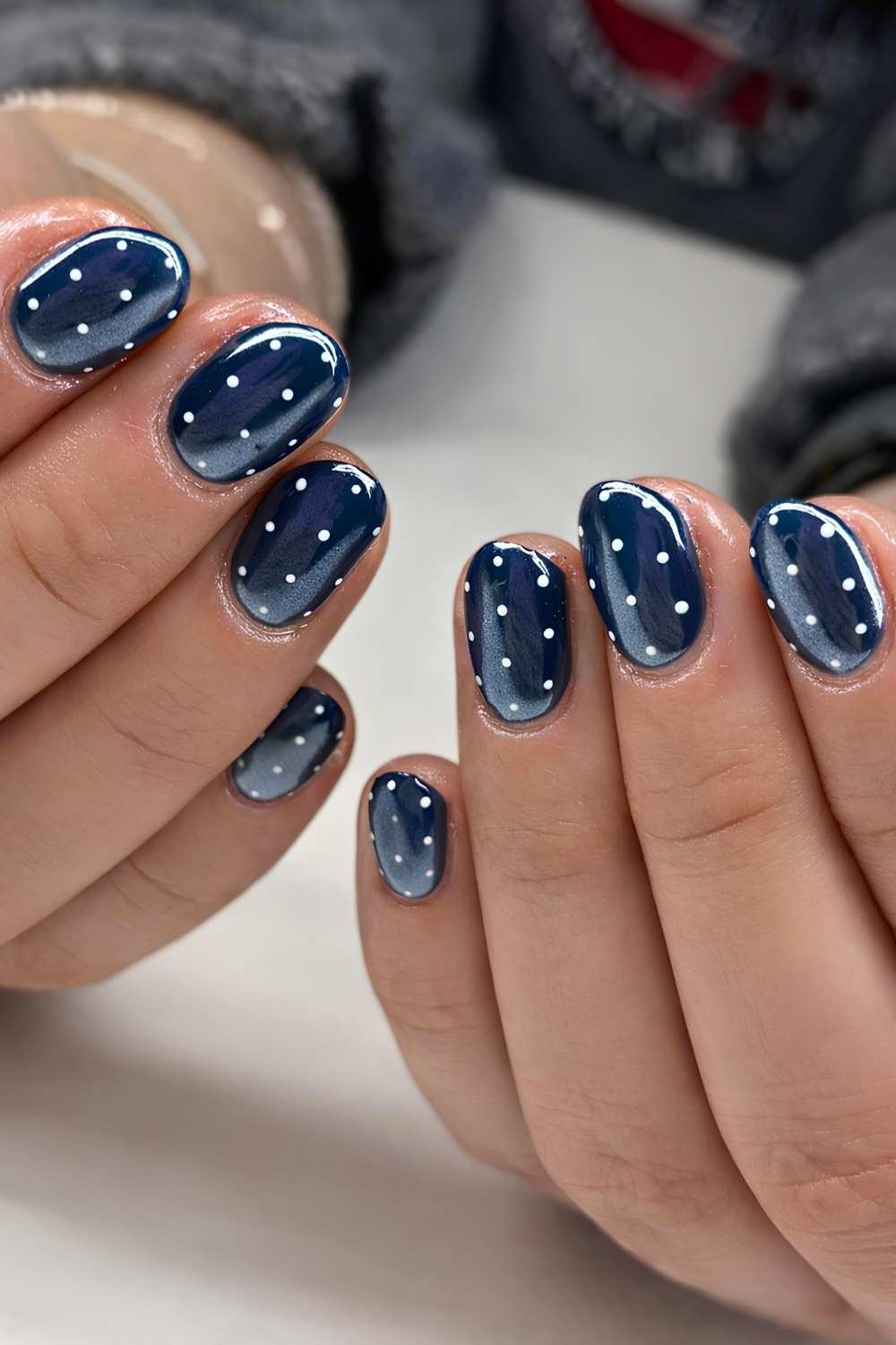 Short Oval White Polka Dots Navy — Navy Nails