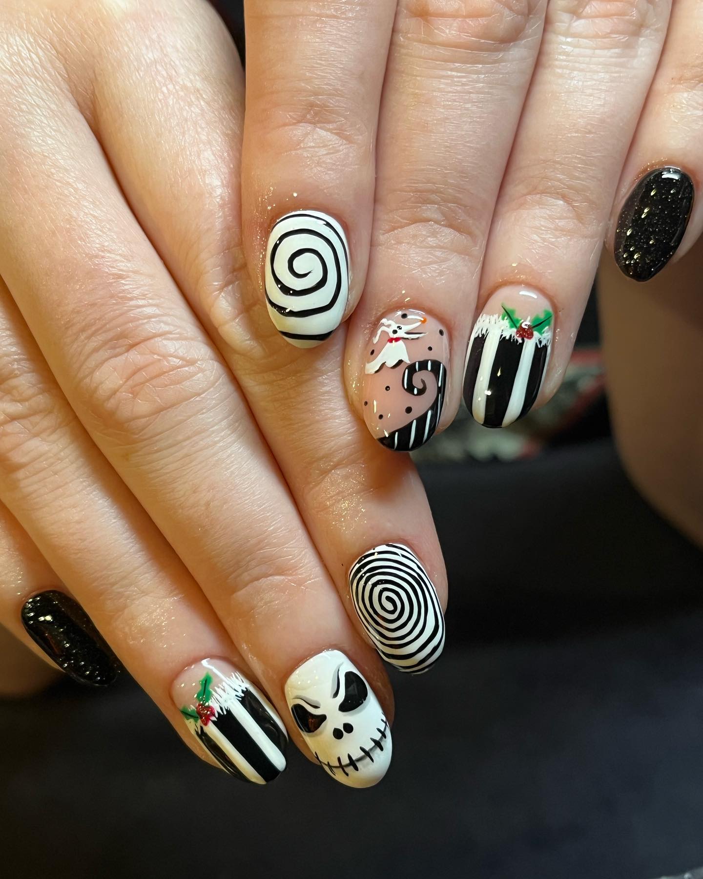 Nightmare Before Christmas Goth Holiday Nails