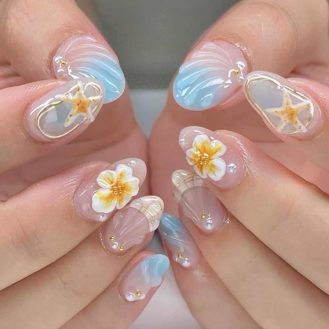 3D Iridescent Shell Pearl Short Almond Nails — Ocean Nails