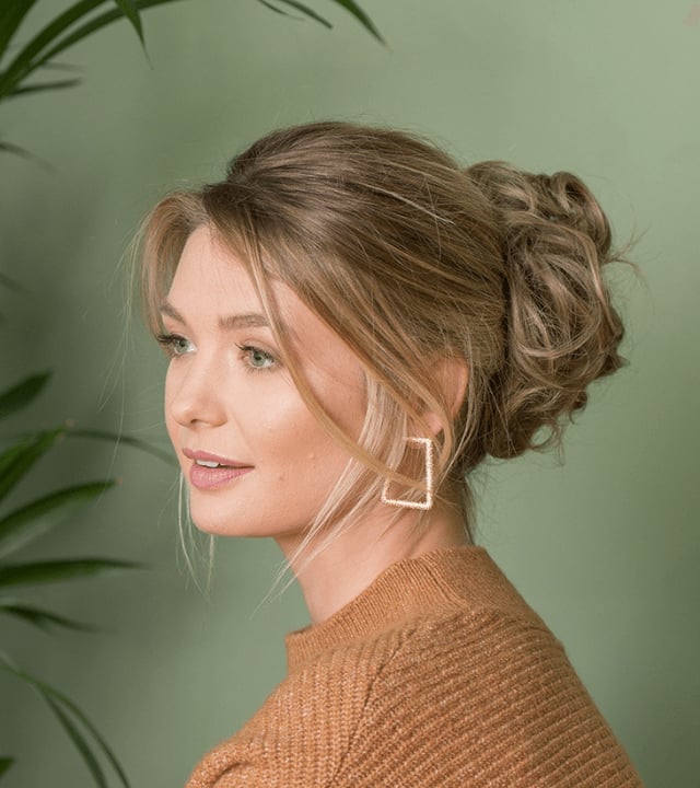 Long Messy Bun With Wispy Bangs Long Messy Bun With Wispy Bangs — Office Hairstyles