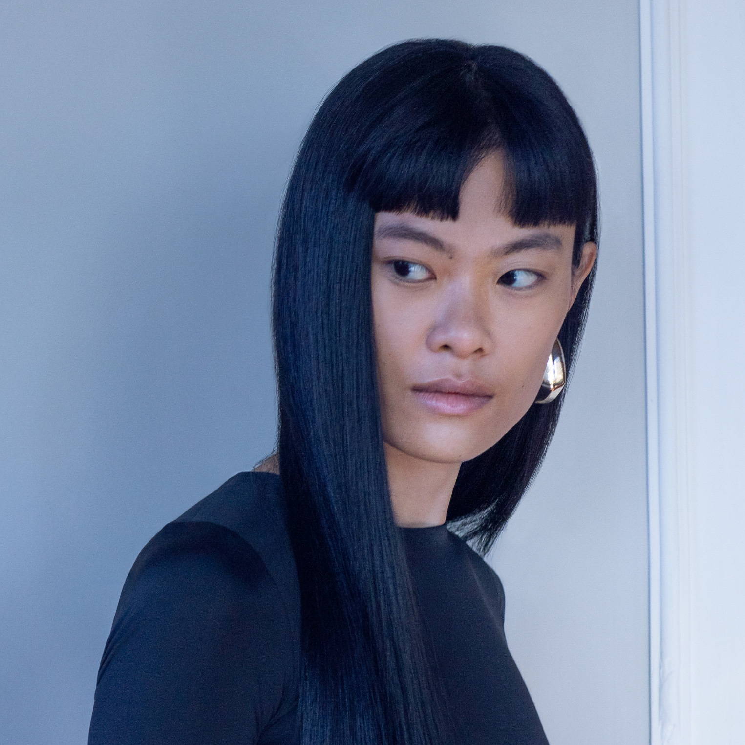 Sharp Black Blunt Bob With Blunt Fringe Sharp Black Blunt Bob With Blunt Fringe — Office Hairstyles