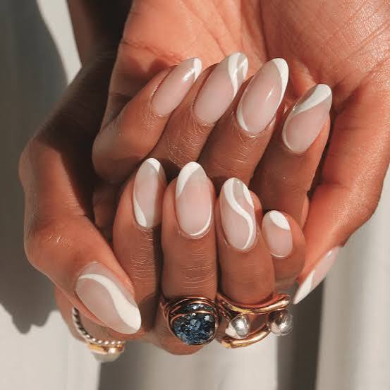 Curved White Line Medium Oval Nude Nails Curved White Line Medium Oval Nude Nails — Office Nails
