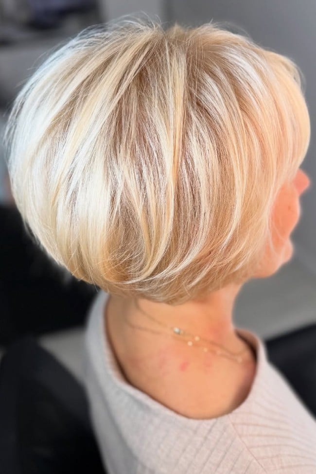 Short Golden Blonde Blunt Bob Short Golden Blonde Blunt Bob — Old Money Blonde
