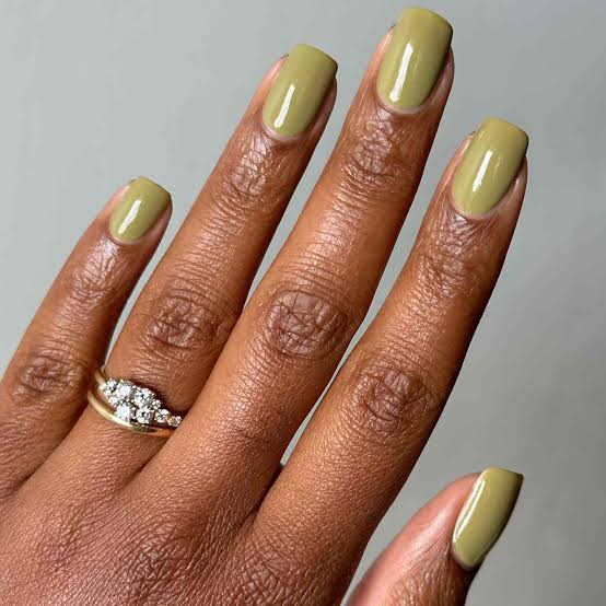 Medium Almond Glossy Olive Green Gold Ring Detail — Olive Green Nails